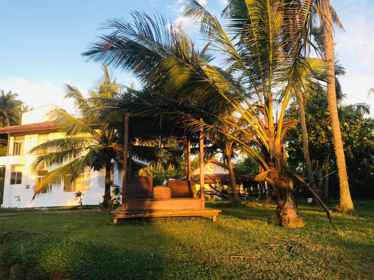 Singhe House Hotel Dickwella Exterior photo