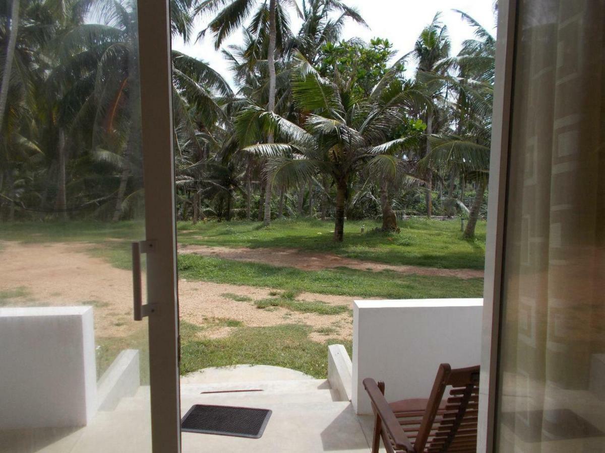 Singhe House Hotel Dickwella Exterior photo